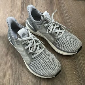 Adidas Ultraboost 9.5US